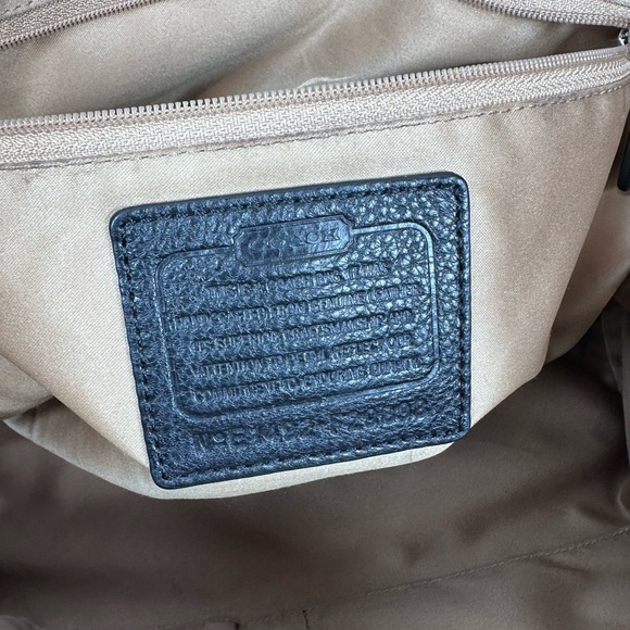 Coach Park Carrie Leather Tote in black - Picture 8 of 13